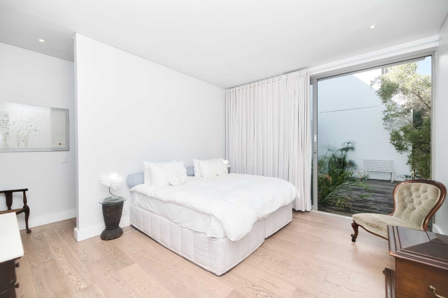 3 Bedroom Property for Sale in Fernkloof Estate Western Cape